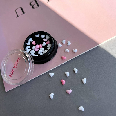 Дизайн для ногтей Pink House сердечки зефирки