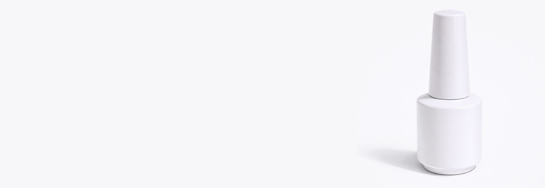 флакон в подарок 5 марта 2026