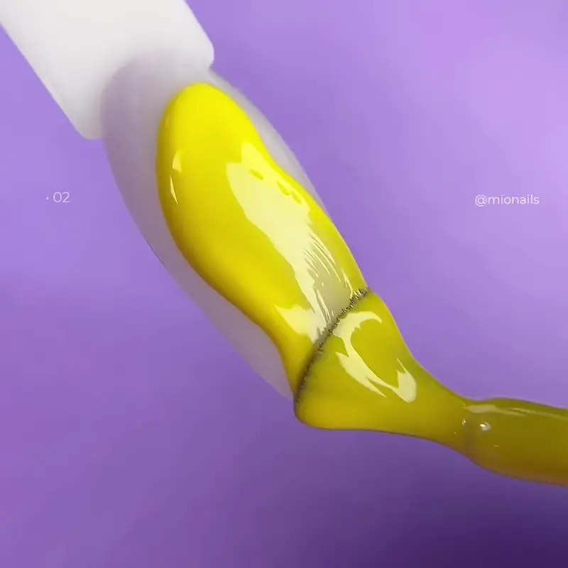 Гель-лак MIO Nails №Q-13 Желтая хризантема 8 мл