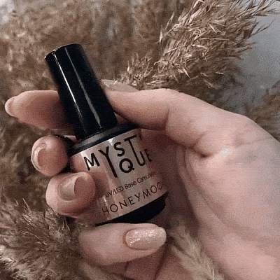 Камуфлирующая база для гель-лака Mystique Honeymoon 15 мл