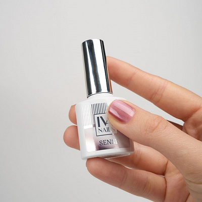 Гель-лак кошачий глаз IVA Nails SENSE №2 8 мл