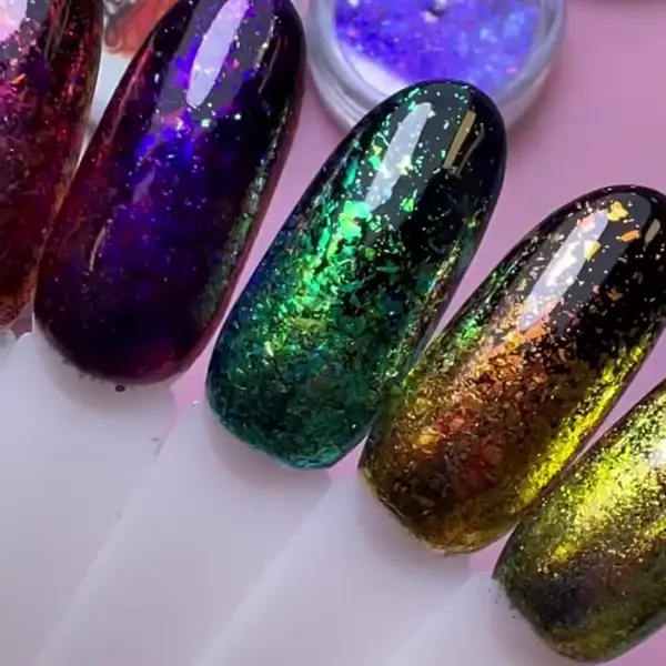 Хлопья Юки Хамелеон Zoo Nail Art №1773 0,2 г