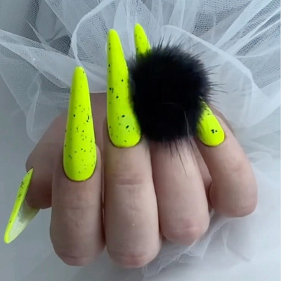 Пушок на магните черный №1795 Zoo Nail Art 1 шт.