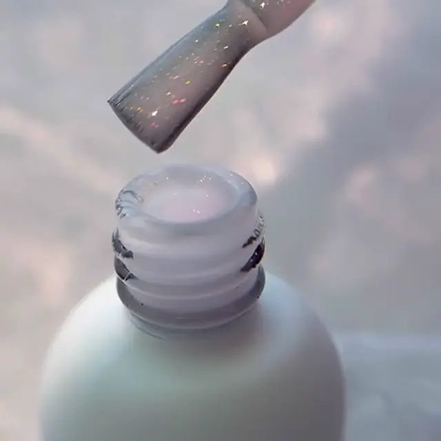 Камуфлирующее базовое покрытие Camouflage base Monami Bloom Shine 8 г