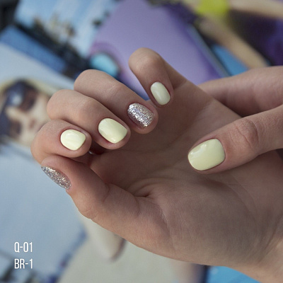 Гель-лак MIO Nails №Q-01 Банановый топпинг 8 мл