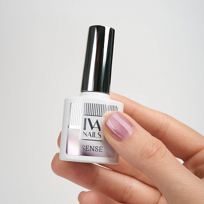 Гель-лак кошачий глаз IVA Nails SENSE №1 8 мл