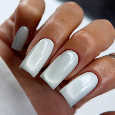 Гель-лак кошачий глаз MIO Nails Лунная кошка прозрачная Moon Cats 8 мл