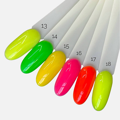 Жесткая цветная база для гель-лака Bloom Strong Color №15 15 мл