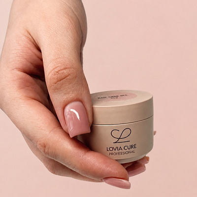 Моделирующий гель LOVIA CURE с кератином и кальцием Nail Care Gel №04 15 мл