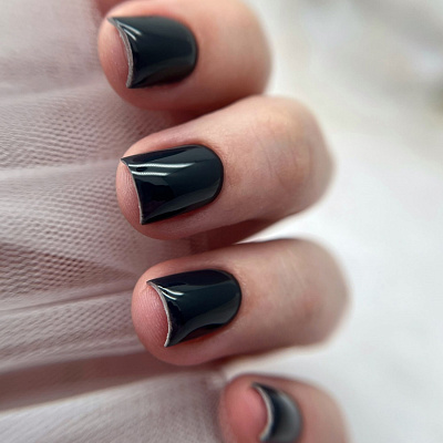Гель-лак MIO Nails №E-11 Темный маренго 8 мл