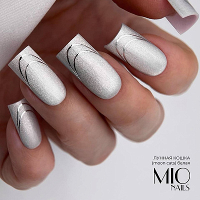 Гель-лак кошачий глаз MIO Nails Лунная кошка белая Moon Cats 8 мл
