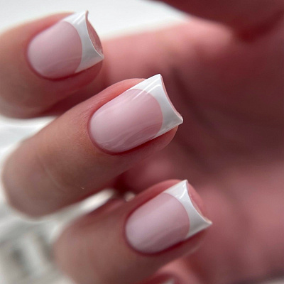 Камуфлирующая база MIO Nails Base Color Marshmallow №01 15 мл