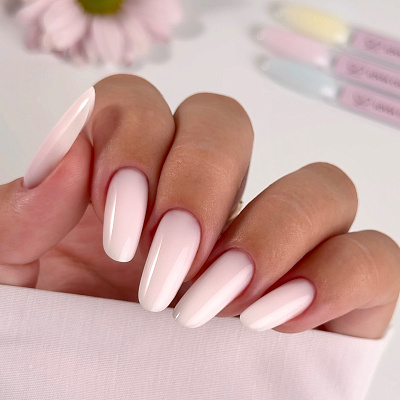 Моделирующий гель LOVIA CURE с кератином и кальцием Nail Care Gel  №21 15 мл