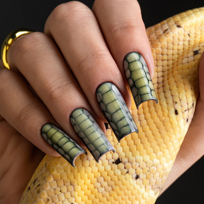 Гель-лак Monami Snake Eye №05 8 г